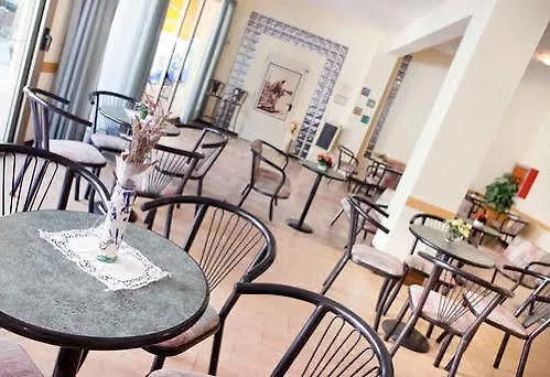 Hotel Edward بيلاريا-إيجيا مارينا